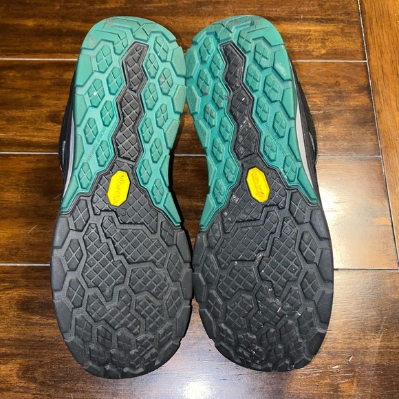 REDWING ATHLETICS WOMEN'S SAFETY TOE ATHLETIC WORK SHOE - Picture 8 of 8